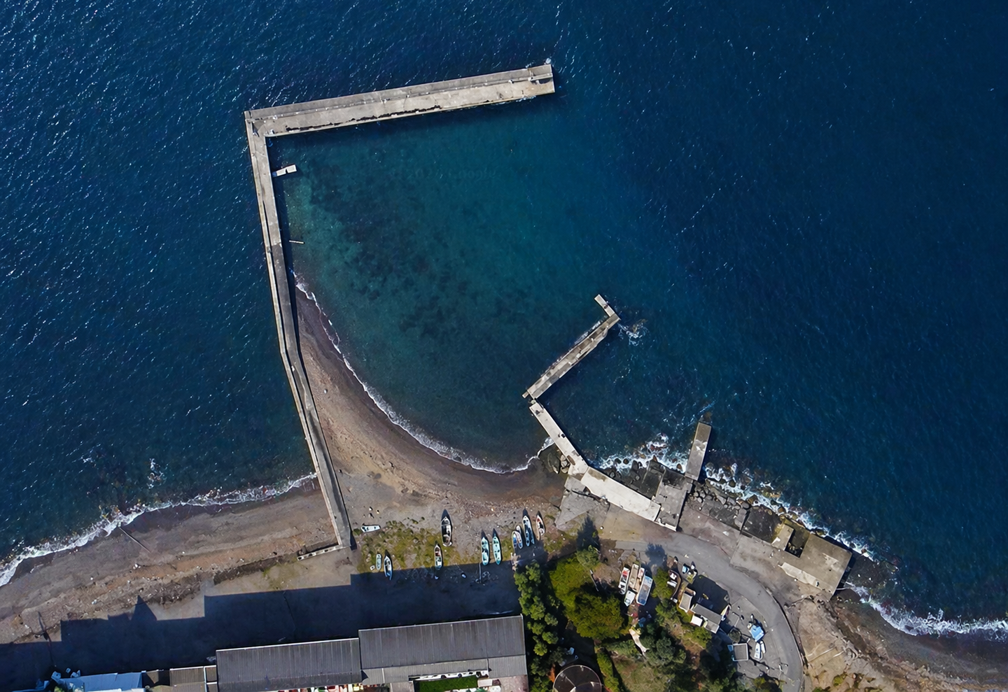 見物堤防（見物漁港）