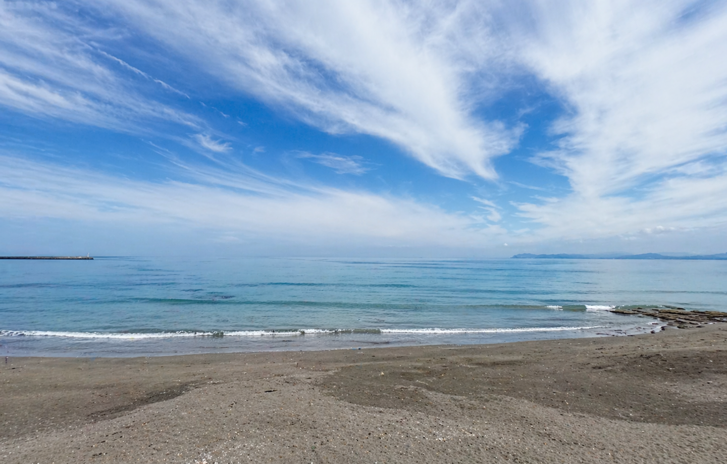 波左間海水浴場・波左間漁港