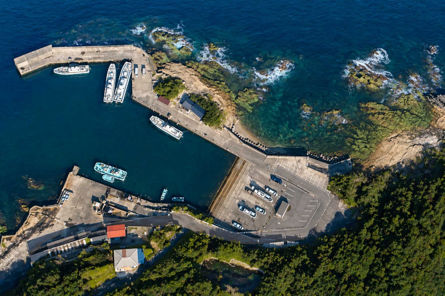栄の浦漁港の釣り場