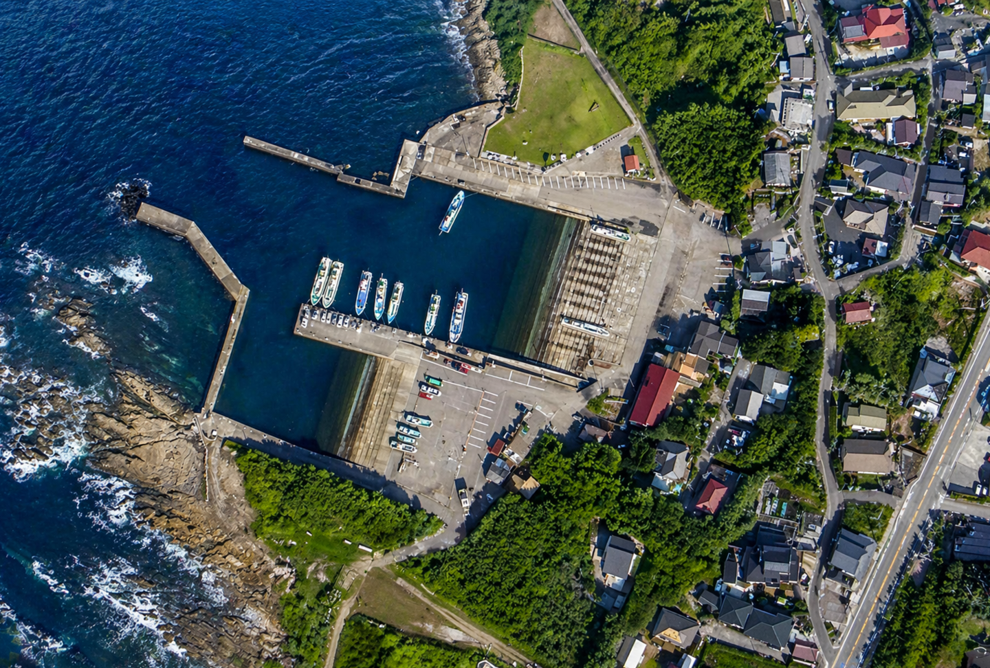 洲崎西港（堤防）